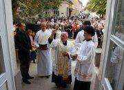 Školu je blagoslovio apostolski nuncij u Republici Hrvatskoj, Mario Roberto Cassari